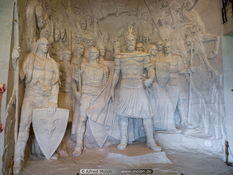 20 Skanderbeg bas-relief