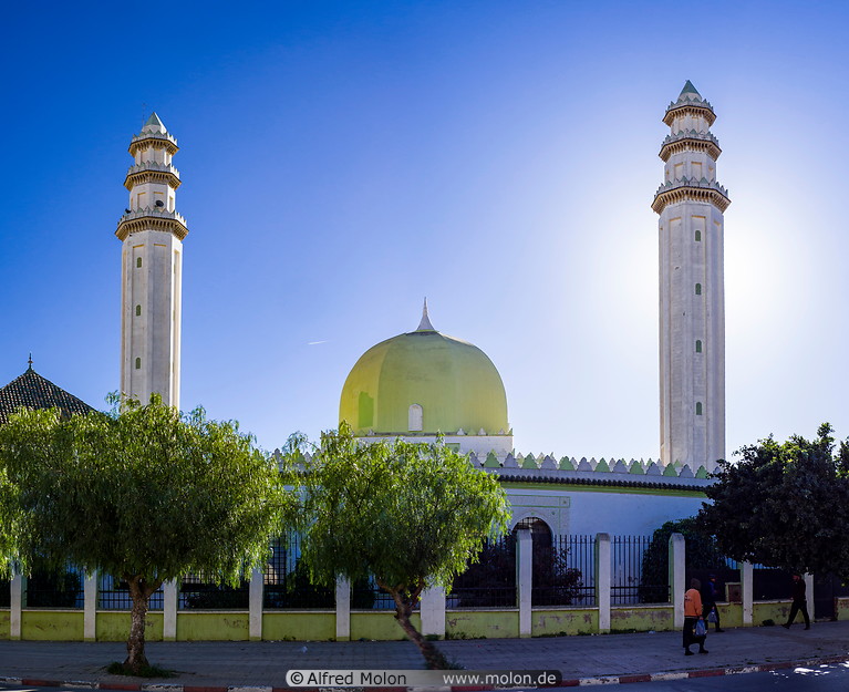 15 Green mosque