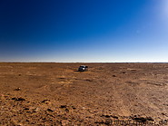 08 Car in the desert
