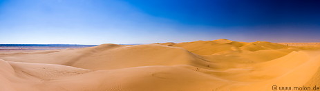 38 Sand dunes