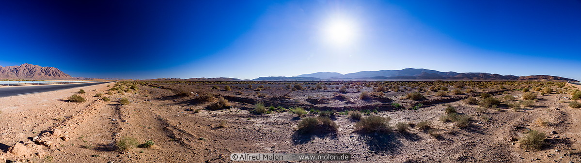 31 Western desert northeast of Bechar