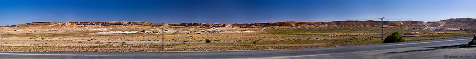 12 Western desert near Laghouat