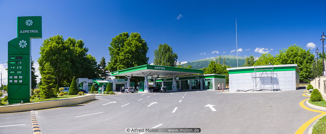 15 Azpetrol petrol station