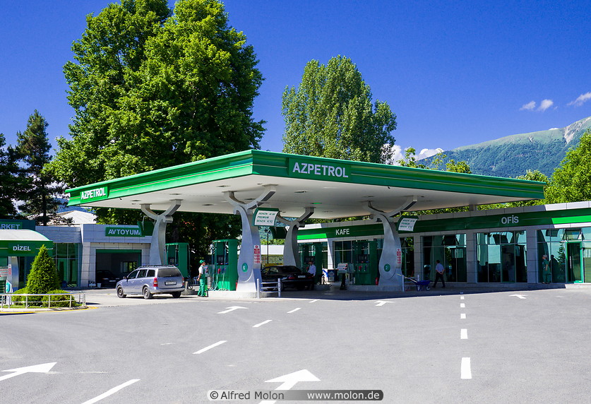 17 Azpetrol petrol station