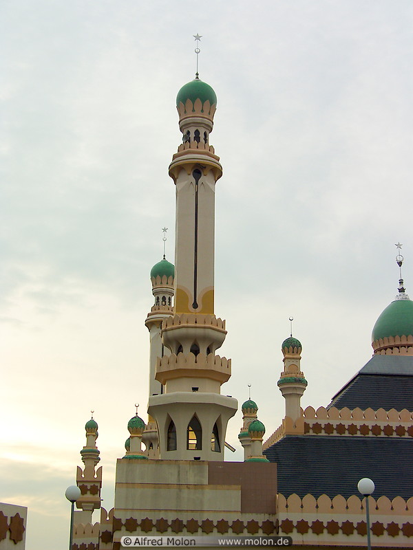 02 Minarets