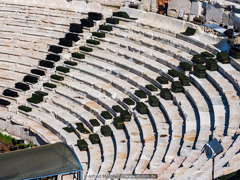 17 Roman amphitheatre