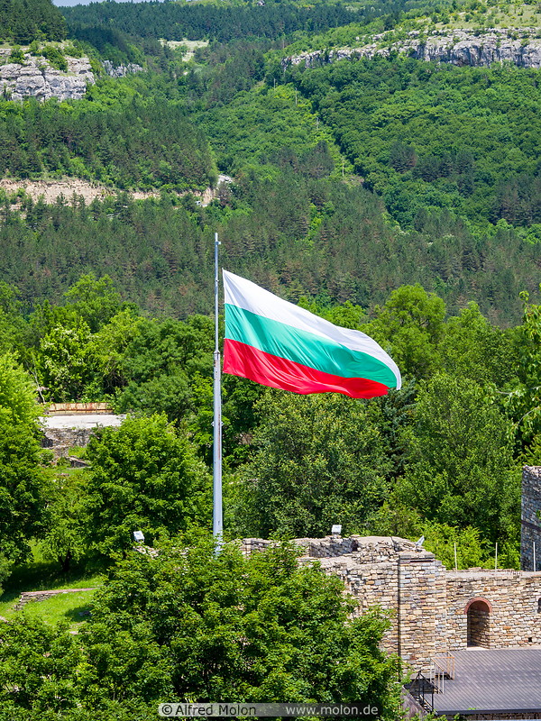 22 Bulgarian flag