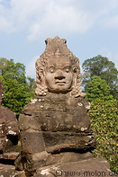 03 Statue of Khmer warrior