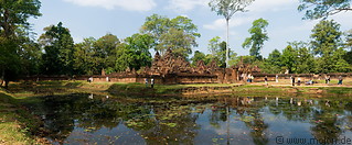 06 Moat surrounding central section of temple