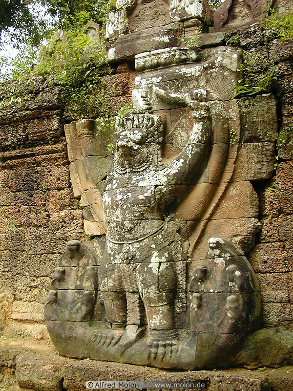46 Preah Khan garuda