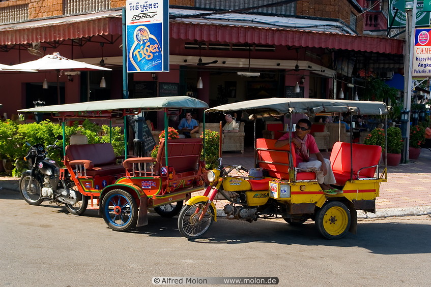 18 Motorcycle rickshaws