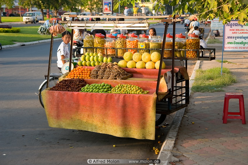 19 Fruit stall