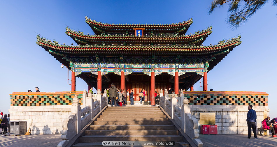 11 Jingshan pavilion