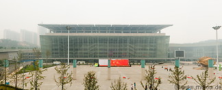 04 Exhibition hall with steel glass facade