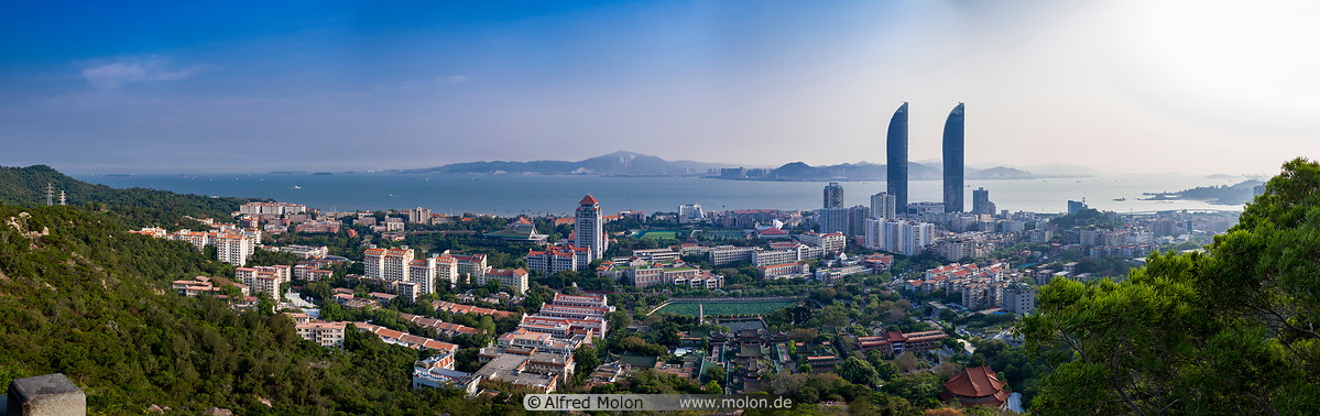 54 Xiamen skyline