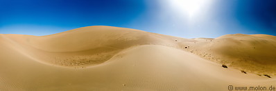 05 Panorama view of sand dunes and sun