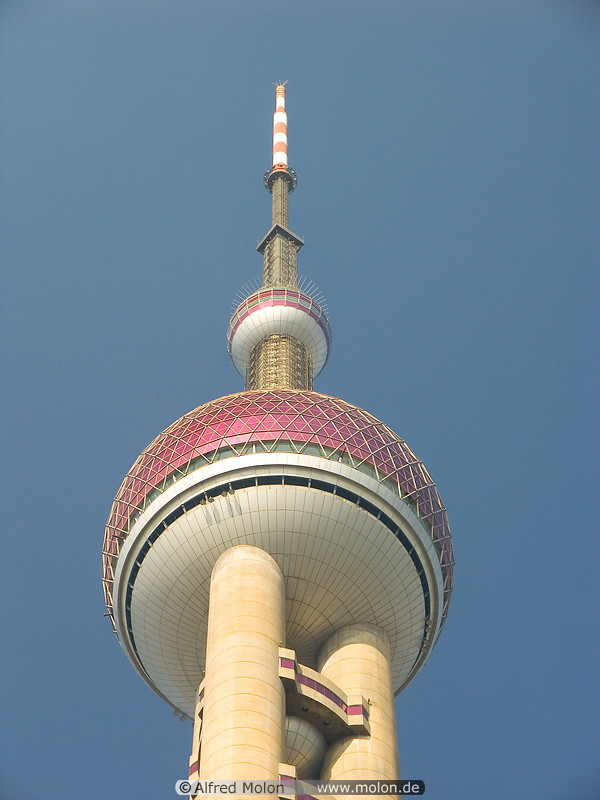 02 Oriental Pearl tower