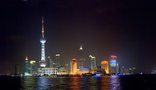 15 New Pudong panorama with Huangpu river at night