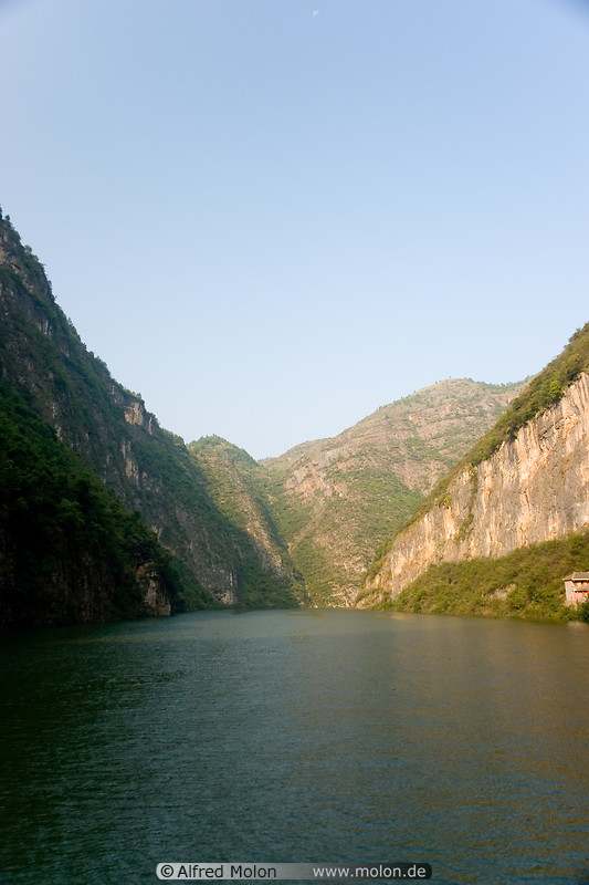 25 Daning river