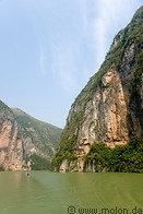 06 Daning river passing through steep mountains