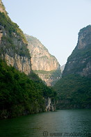 28 Gorge and Daning river