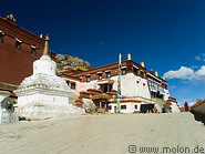 24 Stupa and temple