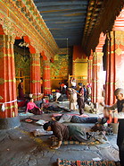 13 Pilgrims praying in the Jokhang Buddhist temple