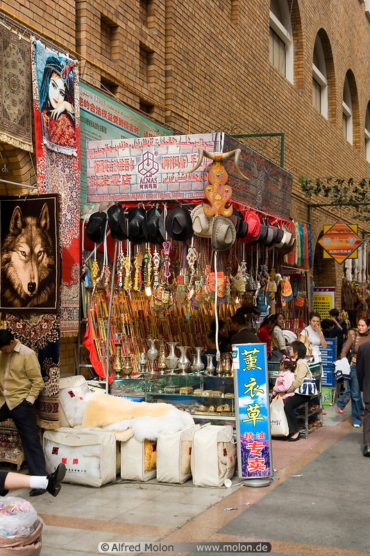 14 Handicraft shops in Grand Bazaar