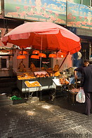 05 Roasted chicken stall