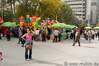 09 People walking on Renmin city square