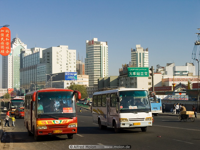 03 Long distance buses on road