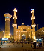 06 Erdaoqiao mosque at night
