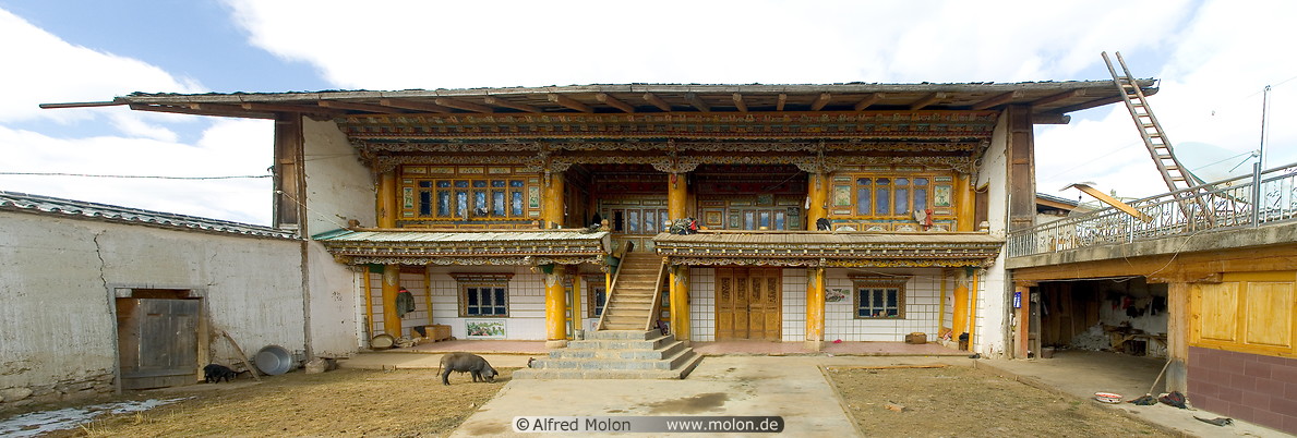 12 Tibetan house