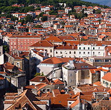 22 Split city roofs