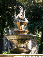 34 Fountain