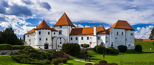23 Varazdin castle