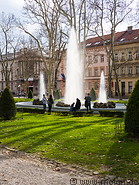 04 Fountain in Zrinjevac park
