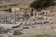 16 Columns and ruins