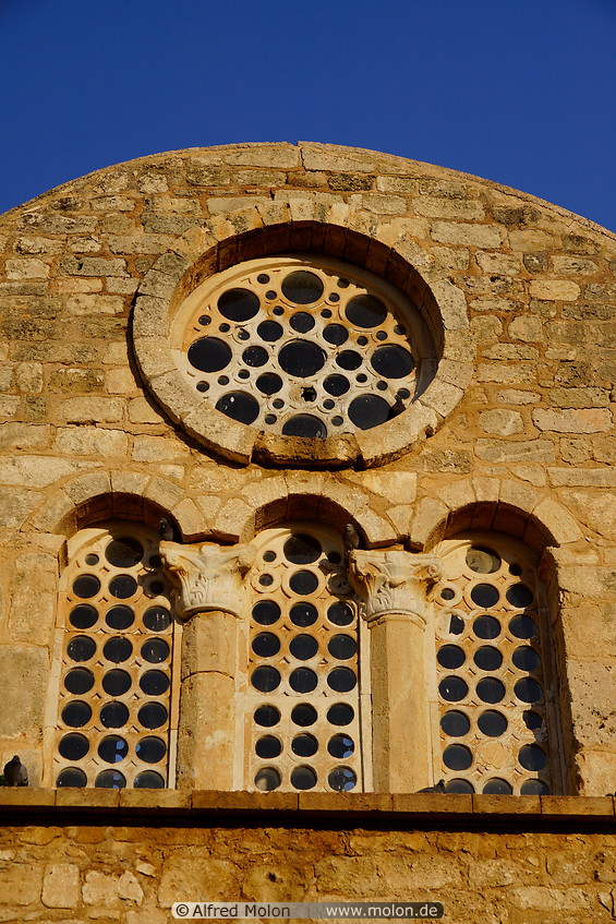 05 Facade of St Barnabas church