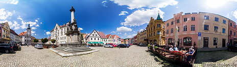 28 Market place square