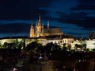 02 Castle and St Vitus cathedral at night