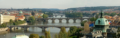 06 Vltava river and bridges