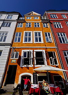 12 Orange house with restaurant