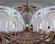 37 St Knuds church interior