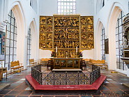 41 St Knuds church altar