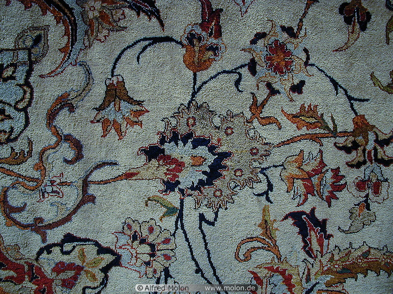 07 Carpet