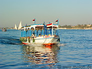 07 Tourist boat