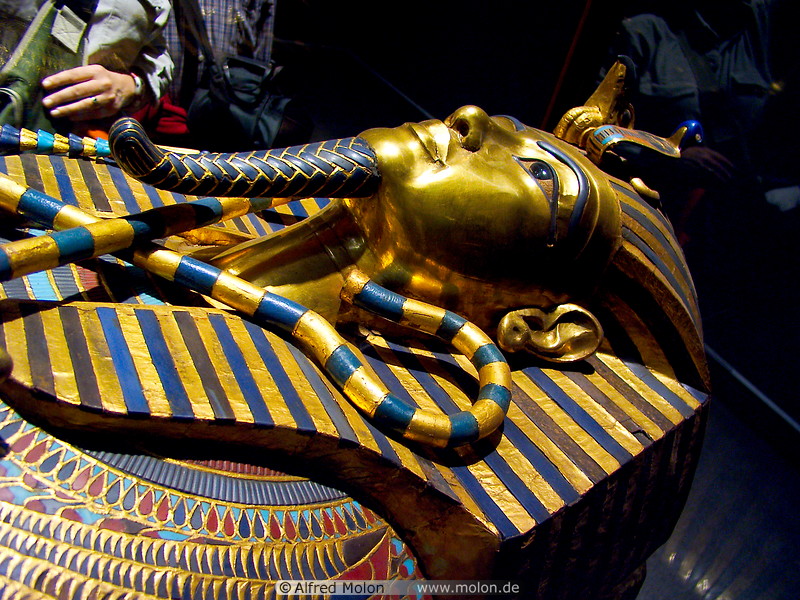 09 Second sarcophagus
