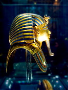 03 Golden funerary mask of Tutankhamun