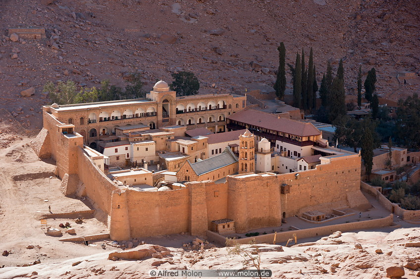 16 St Catherine monastery